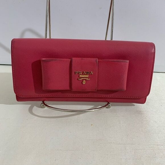 💥AUTHENTIC💥Prada Saffiano Leather Bow Wallet - Picture 1 of 14